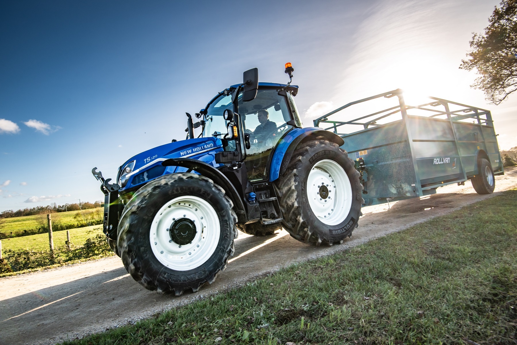 T5 120 Utility Stage V 24 096